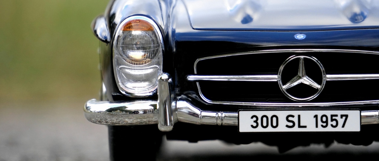 Mercedes-Benz