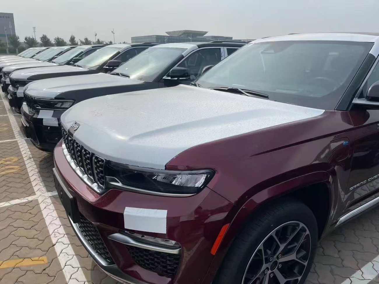 2026 Jeep Grand Cherokee Overland