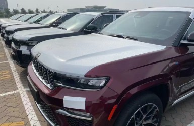 Grand Cherokee Overland